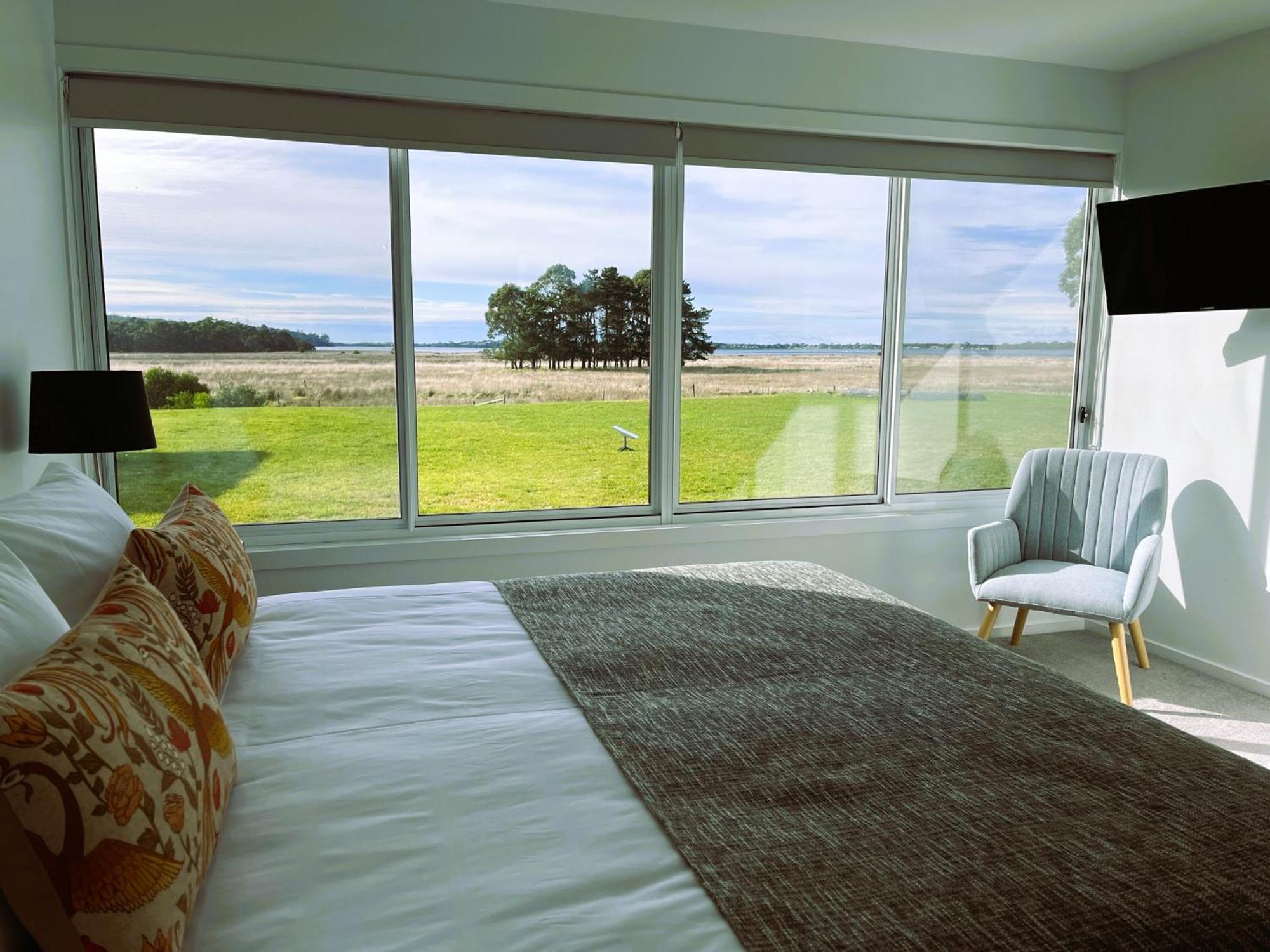 Pelican Point Sanctuary St Helens Extérieur photo