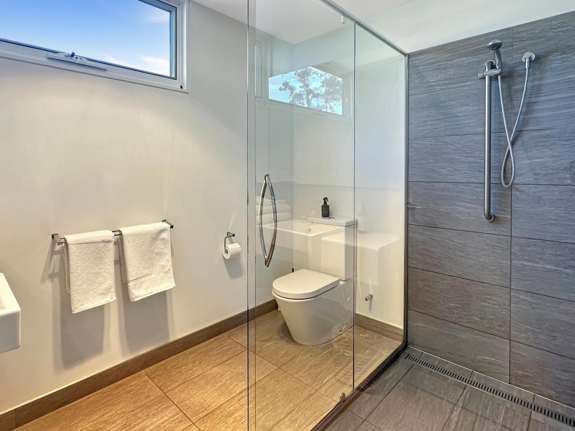 Pelican Point Sanctuary St Helens Chambre photo